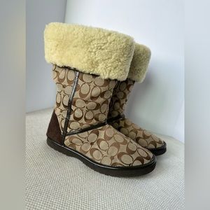 COACH Pull On Boots, SZ 10, Beige/Brown